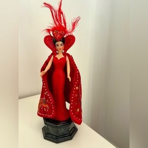 Bob Mackie Queen of Hearts Barbie (1994)